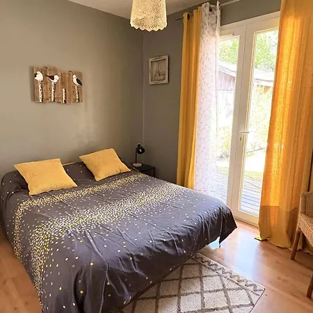 Villa Superbe Avec Piscine Chauffee Entre Bassin Et Ocean - Fr-1-736-58 *